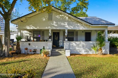 917 Phillips St, Jacksonville, FL, 32207-8408 | Card Image