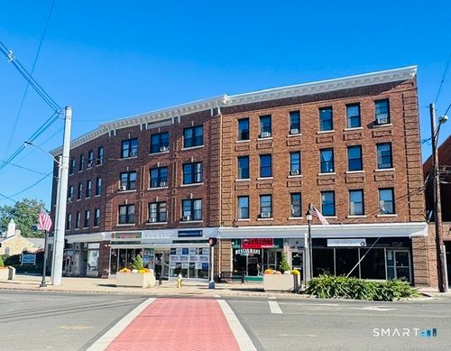 8 East Main Street, Plainville, CT, 06062 | Card Image