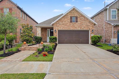 19718 Shinnery Ridge Ct, Cypress, TX, 77433-7897 | Card Image