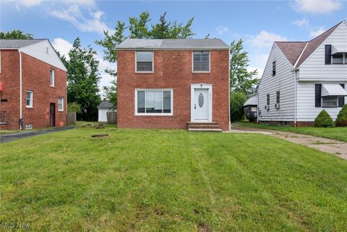 20107 Libby Rd, Maple Heights, OH, 44137-1846 | Card Image