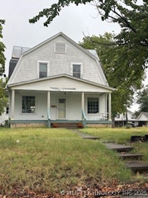 101 E 11th St, Pawhuska, OK, 74056-3001 | Card Image