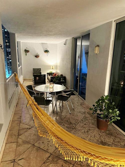 apt-2705-170 Se 14th St, Miami, FL, 33131-3341 | Card Image