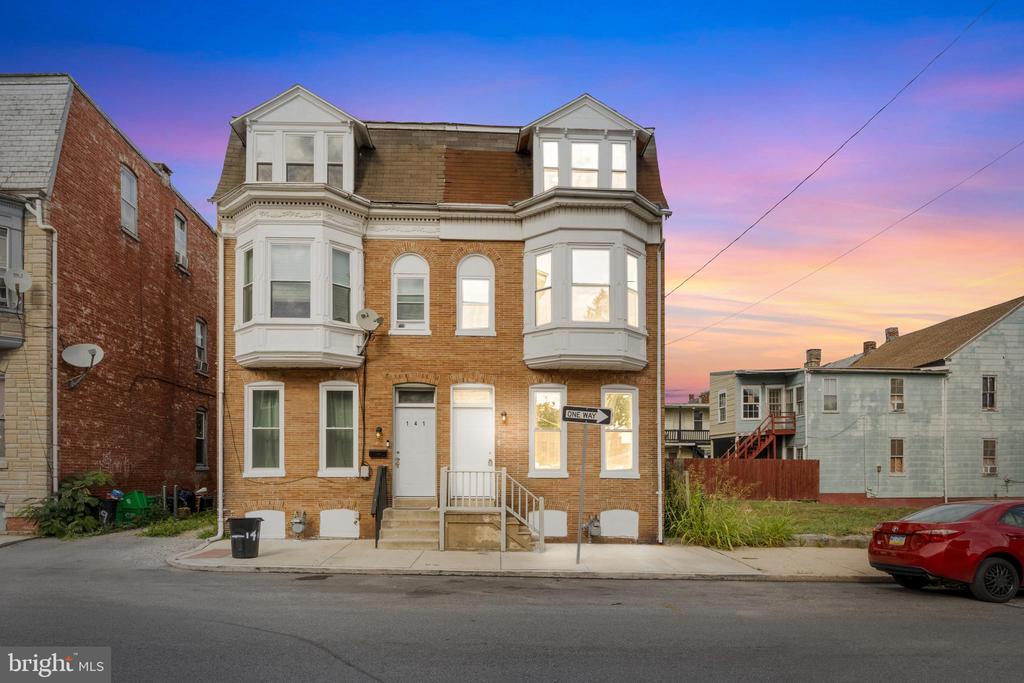 West St, York, PA 17401