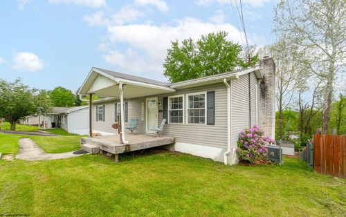 418 Shawnee Drive, Morgantown, WV, 26508 | Card Image