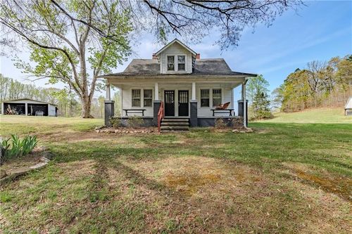 1749 Phillips Rd, Sandy Ridge, NC, 27046-7107 | Card Image