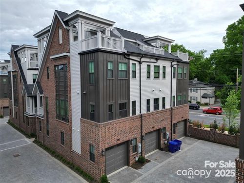4121 Selwyn Walk Ct, Charlotte, NC, 28209-6703 | Card Image