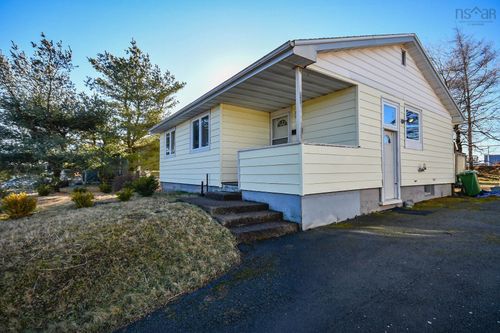 51 Mansion Avenue, Halifax, NS, B3R1C8 | Card Image