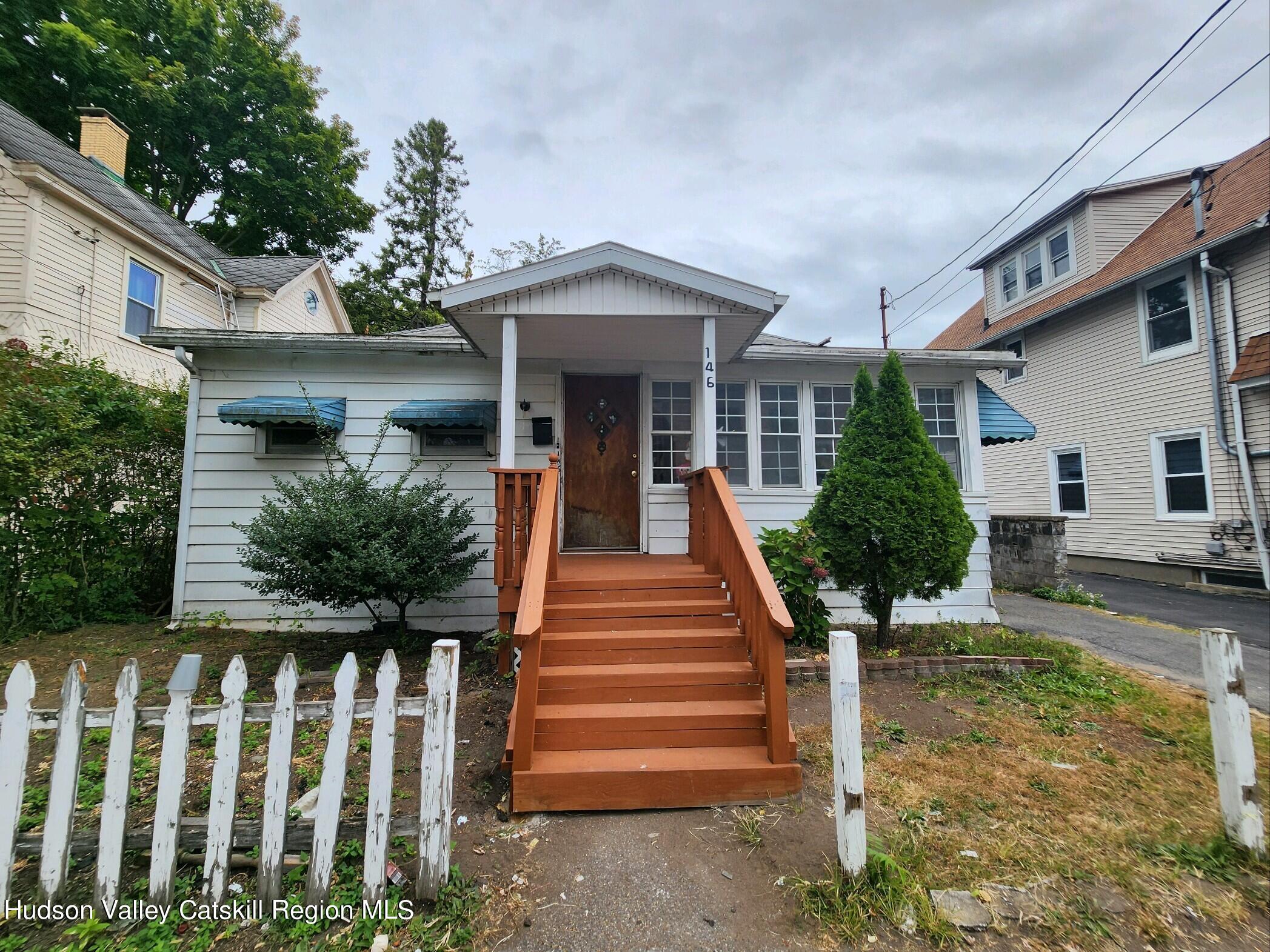 Smith Ave, Kingston, NY 12401