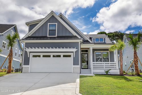 108 Whispering Pine Ln, Holly Ridge, NC, 28445-5000 | Card Image