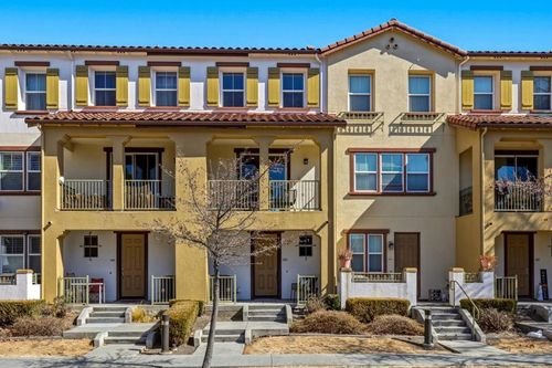 694 Cedarville Lane, San Jose, CA, 95133 | Card Image