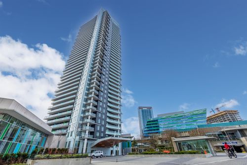 1105-9887 Whalley Blvd, Surrey, BC, V3T0P4 | Card Image