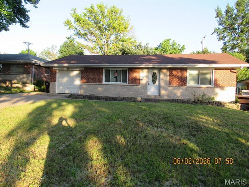 8794 Boyce Place, Jennings, MO, 63136 | Card Image