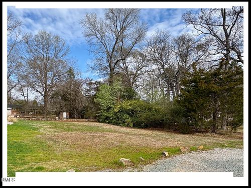 116-10 Pine St, Carrboro, NC, 27510-1383 | Card Image