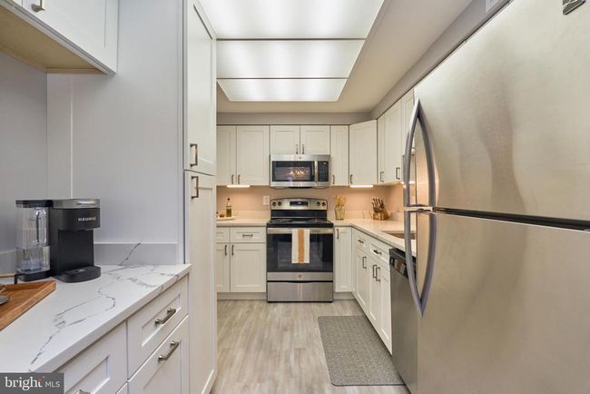 APT-205 - 7621 Tremayne Pl, Condo with 2 bedrooms, 1 bathrooms and null parking in MCLEAN VA | Image 18