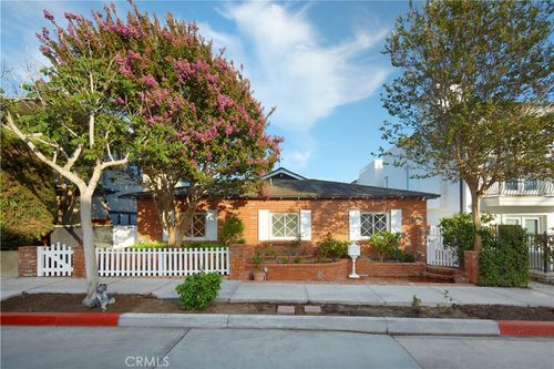 216 Poppy Ave, Corona del Mar, CA, 92625-3022 | Card Image