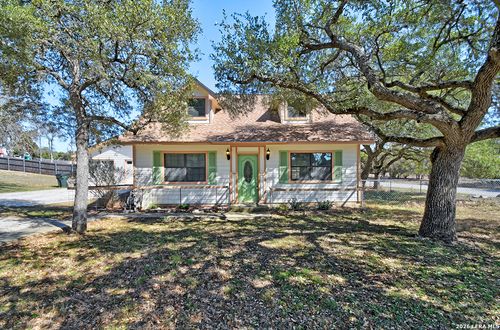 1009 Tanglewood Trl, Spring Branch, TX, 78070-5239 | Card Image