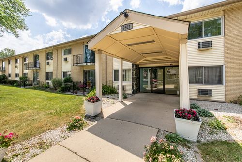 apt-2h-9562 Park Ln, Des Plaines, IL, 60016-3981 | Card Image