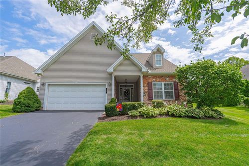 13 Somerset Ln, Palmer Twp, PA, 18045-2174 | Card Image