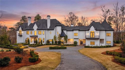 5320 Riverview Rd, Sandy Springs, GA, 30327-4244 | Card Image