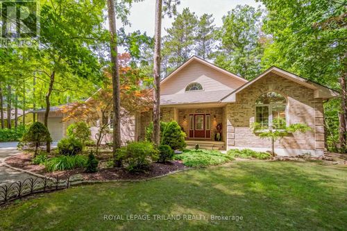 9958 Riverview Road, Lambton Shores (Grand Bend), ON, N0M1T0 | Card Image