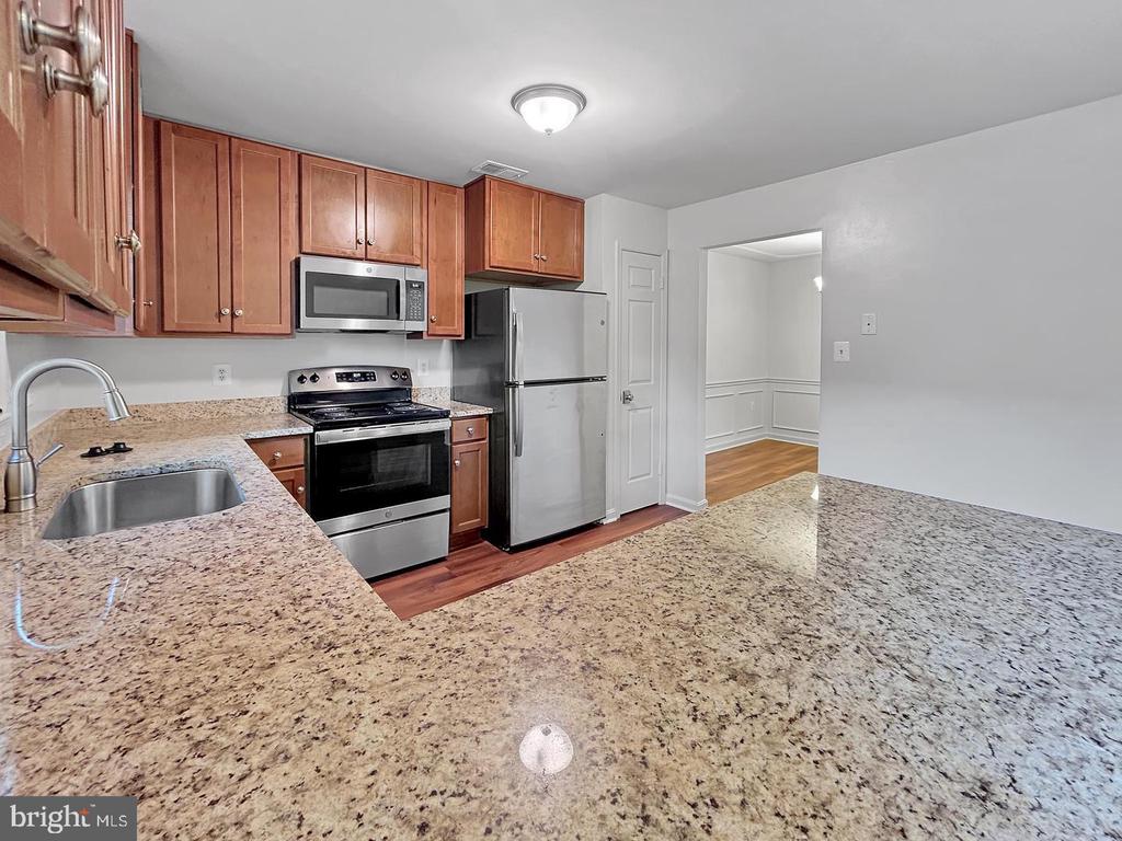 Residential Lease in ALEXANDRIA 5
