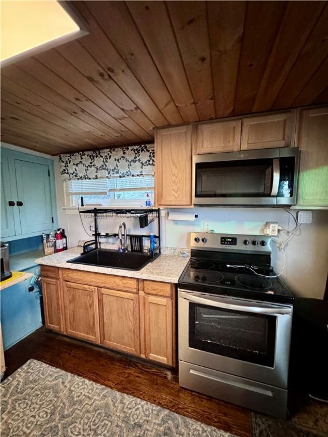 397 Mount Tabor Rd, House other with 2 bedrooms, 1 bathrooms and null parking in Connellsville PA | Image 11