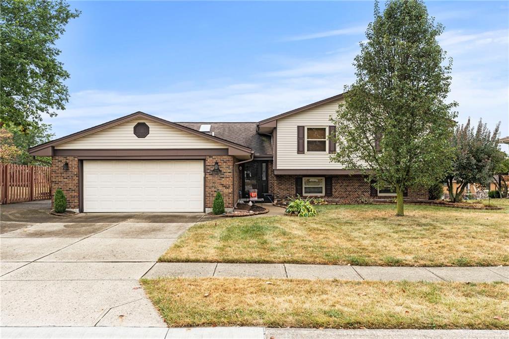 Sherwood Forest Dr, Miamisburg, OH 45342