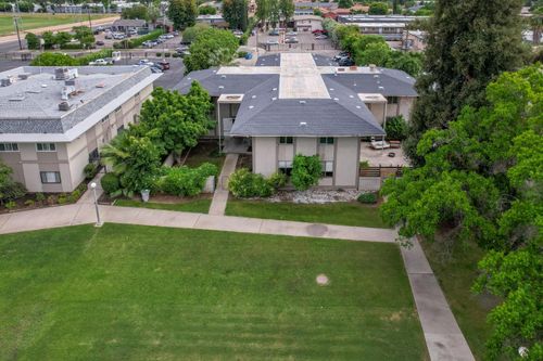 5327 N Millbrook Avenue, Fresno, CA, 93710 | Card Image