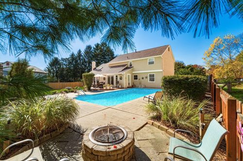 12980 Oakmere Dr, Pickerington, OH, 43147-9005 | Card Image