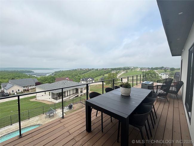 12204 Pacific Cir, House other with 3 bedrooms, 3 bathrooms and null parking in Sperry OK | Image 35