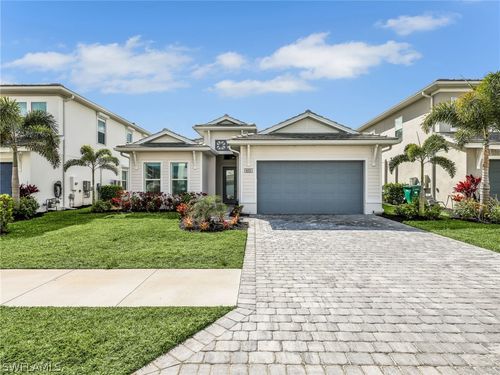 9252 Cayman Dr, NAPLES, FL, 34114-2942 | Card Image