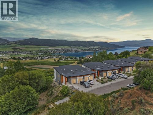 206 Vineyard Way, Vernon, BC, V1H1Z7 | Card Image