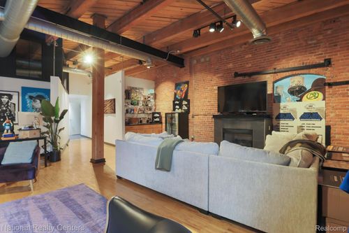 apt-29-200 River Place Dr, Detroit, MI, 48207-4464 | Card Image