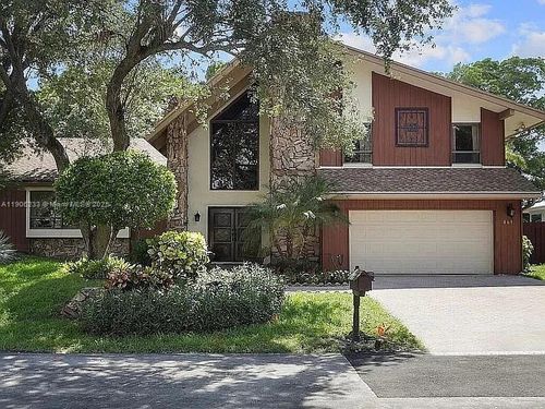 863 W Coco Plum Cir, Plantation, FL, 33324-3722 | Card Image