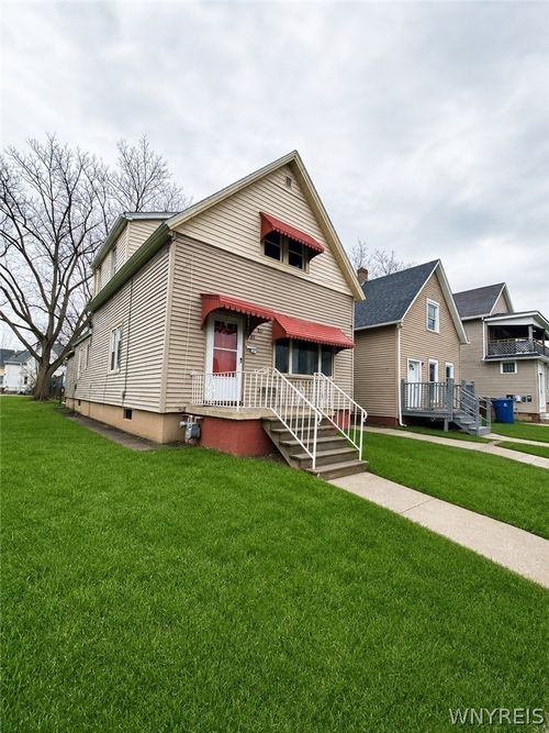 64 Ontario St, Buffalo, NY, 14207-1402 | Card Image