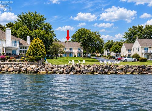 2-459 N Lake Pine Dr, Marblehead, OH, 43440-1269 | Card Image