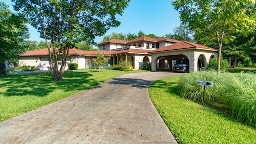 408 Rainey St, Bonham, TX, 75418-2108 | Card Image
