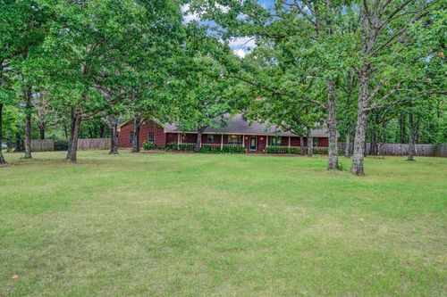 2550 Meadow Ln, Reno, TX, 75462-3216 | Card Image