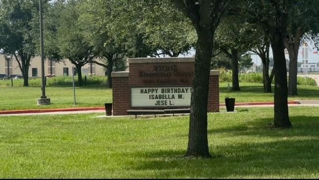 Minutes to Zwink Elementary! | Image 25