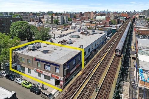 a-7814 Roosevelt Ave, Jackson Heights, NY, 11372-6626 | Card Image