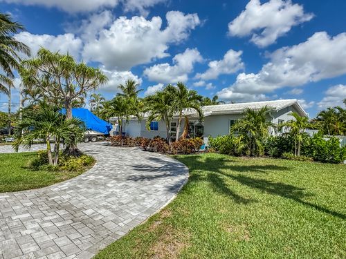21 Se 9th St, Pompano Beach, FL, 33060-8846 | Card Image