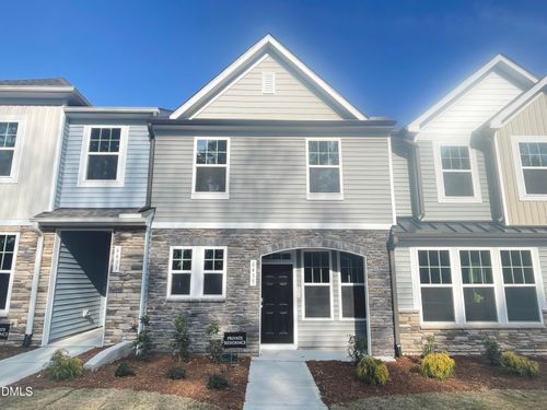 6435 Granite Quarry Dr, Raleigh, NC, 27610-7645 | Card Image