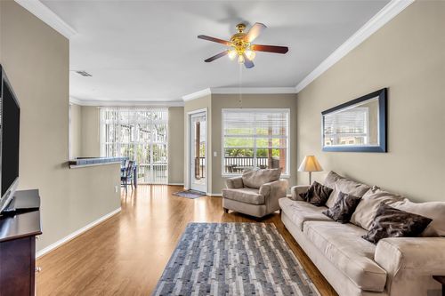 240-2400 Mccue Rd, Houston, TX, 77056-5114 | Card Image