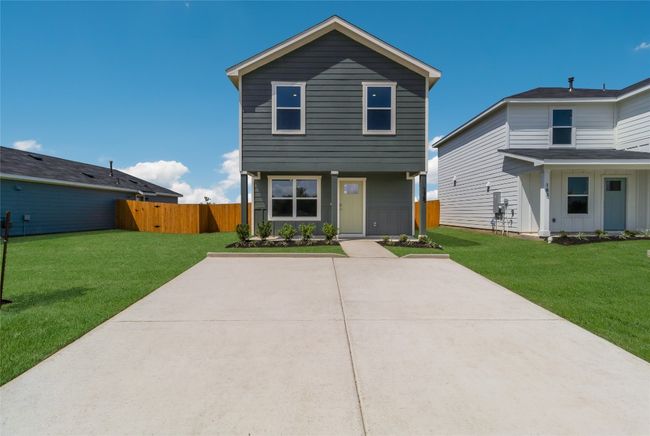 175 Safflower Dr, House other with 3 bedrooms, 3 bathrooms and null parking in Uhland TX | Image 4