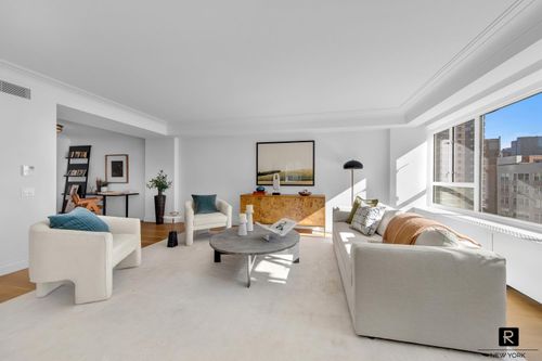 d-1403-200 E 66th Street, New York City, NY, 10065 | Card Image