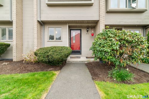 9-2-827 Oronoke Rd, Waterbury, CT, 06708-3938 | Card Image