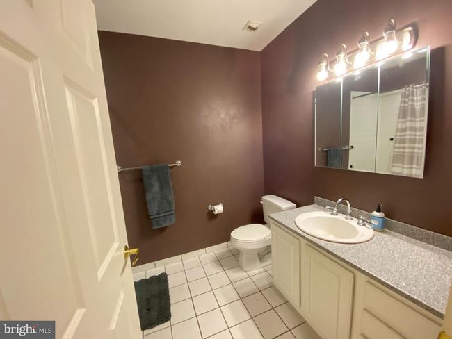 APT-910 - 1600 Arch St, Condo with 0 bedrooms, 1 bathrooms and null parking in PHILADELPHIA PA | Image 8