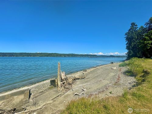 3927 Ne Steinman Ln, Bremerton, WA, 98310-9784 | Card Image