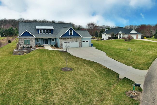 46140 Finch St, House other with 5 bedrooms, 4 bathrooms and null parking in Mattawan MI | Image 46