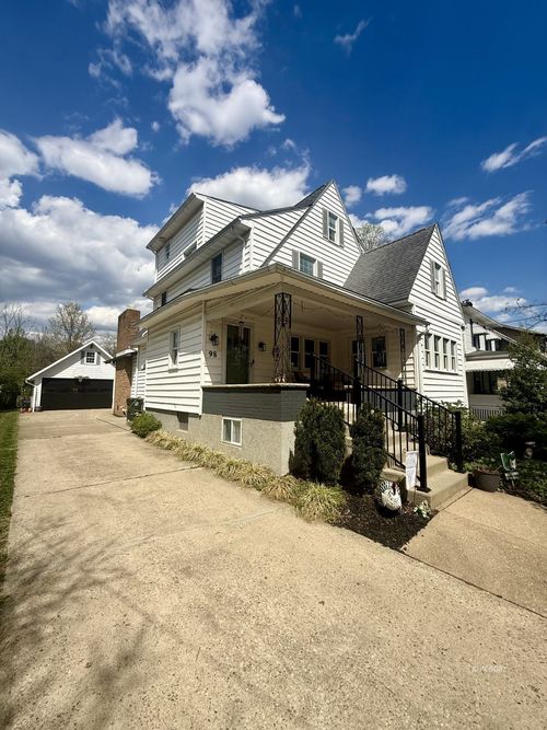 98 Morris Ave, Athens, OH, 45701 | Card Image